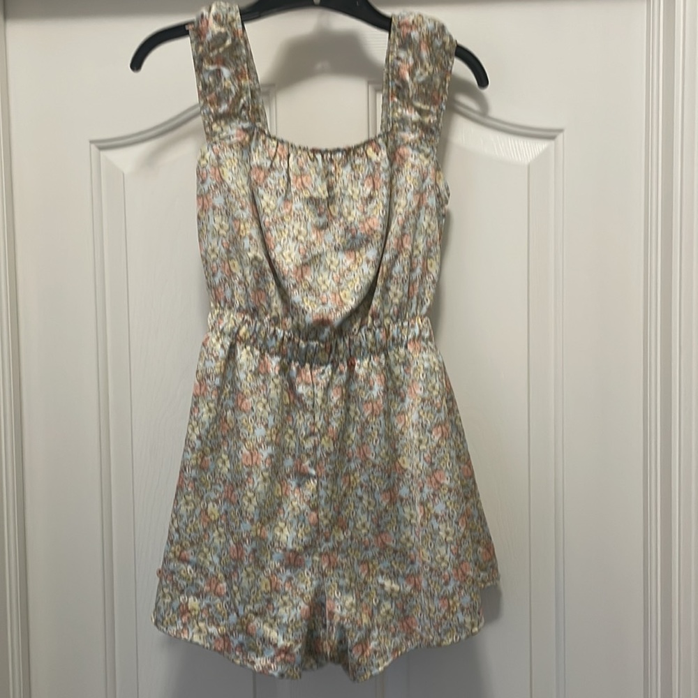 Altar’d State satin romper NWOT Small - Picture 8 of 8